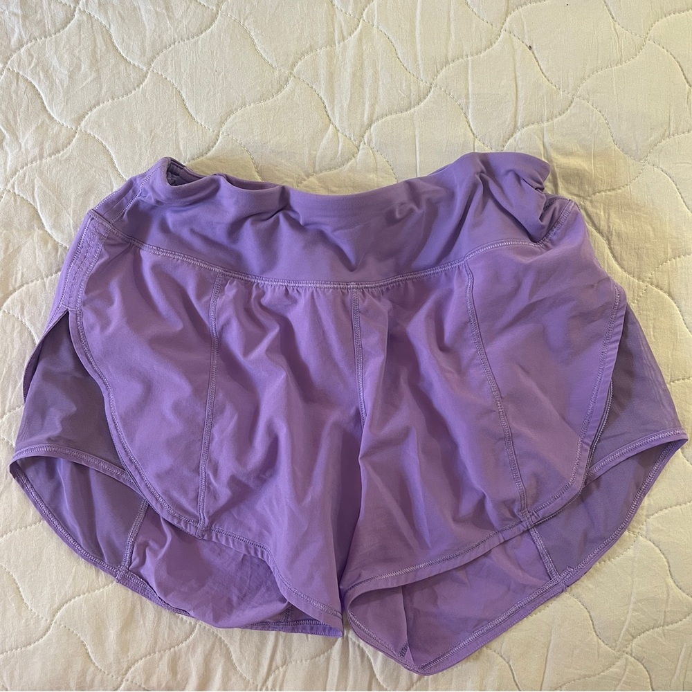 Lululemon Speed Up Shorts 4” Size 4 Purple